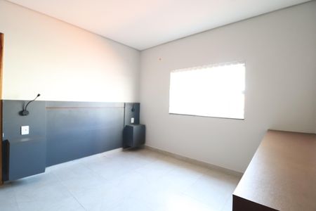 Casa para alugar com 163m², 3 quartos e 4 vagasSuíte