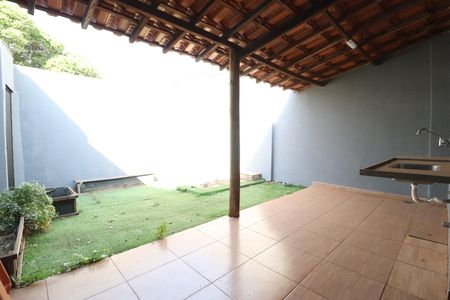 Casa para alugar com 163m², 3 quartos e 4 vagasÁrea de Serviço