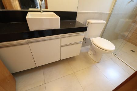 Casa para alugar com 163m², 3 quartos e 4 vagasBanheiro da Suíte