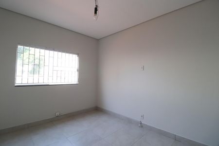 Casa para alugar com 163m², 3 quartos e 4 vagasQuarto 2
