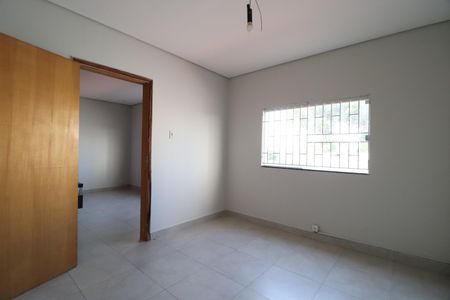 Casa para alugar com 163m², 3 quartos e 4 vagasQuarto 2