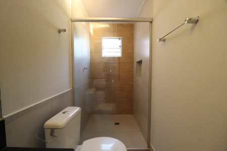 Casa para alugar com 163m², 3 quartos e 4 vagasBanheiro da Suíte