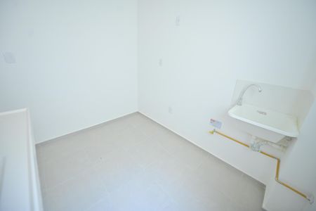 Apartamento para alugar com 43m², 2 quartos e 1 vaga Apartamento para alugar com 43m², 2 quartos e 1 vagaÁrea de Serviço