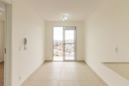 Sala/Cozinha de apartamento para alugar com 1 quarto, 27m² em Penha de França, São Paulo