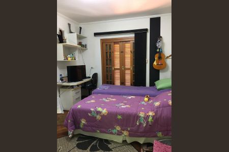 Casa à venda com 3 quartos, 288m² em Vila Dora, Santo André