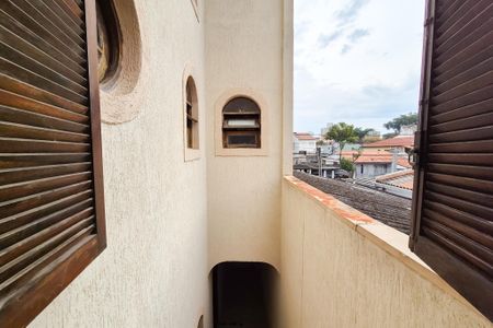 Casa à venda com 180m², 2 quartos e 2 vagas Casa à venda com 180m², 2 quartos e 2 vagasQuarto 2 - vista