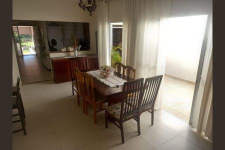 Casa à venda com 3 quartos, 215m² em Jardim Carlos Gomes, Campinas