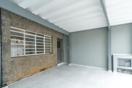 Casa à venda com 121m², 2 quartos e 2 vagasGaragem