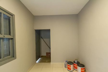 Casa à venda com 121m², 2 quartos e 2 vagasQuarto de Serviço