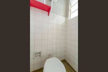 Casa à venda com 121m², 2 quartos e 2 vagasBanheiro de serviço