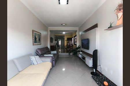 Casa à venda com 3 quartos, 175m² em Rio Pequeno, São Paulo