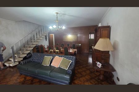 Foto 31 de casa à venda com 3 quartos, 233m² em Jardim Analia Franco, São Paulo