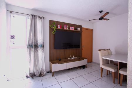 Sala de apartamento para alugar com 2 quartos, 48m² em Vila Lage, São Gonçalo