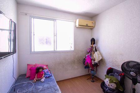 Quarto 2 de apartamento para alugar com 2 quartos, 48m² em Vila Lage, São Gonçalo