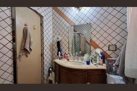 Apartamento à venda com 170m², 4 quartos e 1 vagaBanheiro da suíte