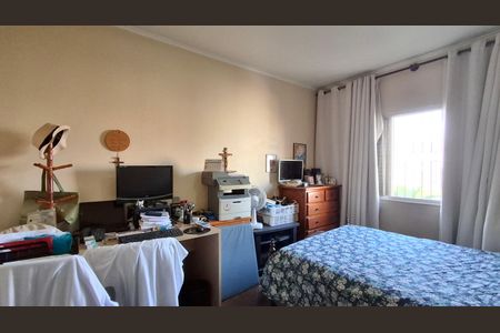 Apartamento à venda com 170m², 4 quartos e 1 vagaQuarto 2