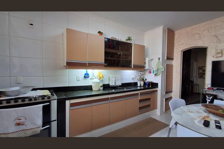 Apartamento à venda com 170m², 4 quartos e 1 vagaCozinha