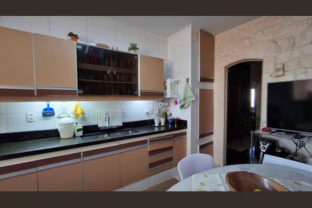 Apartamento à venda com 170m², 4 quartos e 1 vagaCozinha