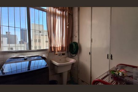 Apartamento à venda com 170m², 4 quartos e 1 vagaÁrea de Serviço