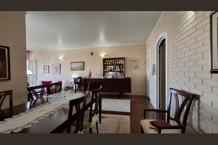 Apartamento à venda com 170m², 4 quartos e 1 vagaSala