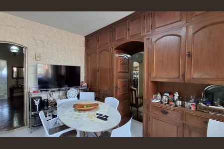 Apartamento à venda com 170m², 4 quartos e 1 vagaCozinha