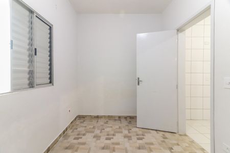 Quarto 2 de casa para alugar com 2 quartos, 101m² em Rio Pequeno, São Paulo