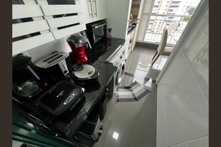 Apartamento à venda com 72m², 3 quartos e 1 vagaÁrea de Serviço