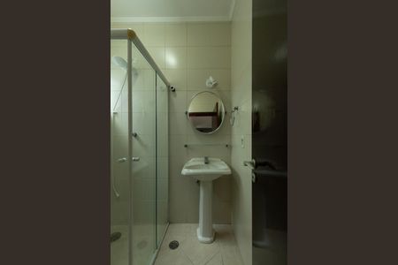 Casa para alugar com 114m², 3 quartos e 3 vagasBanheiro Social