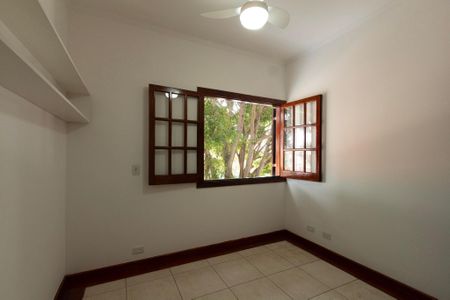 Casa para alugar com 114m², 3 quartos e 3 vagasQuarto 2