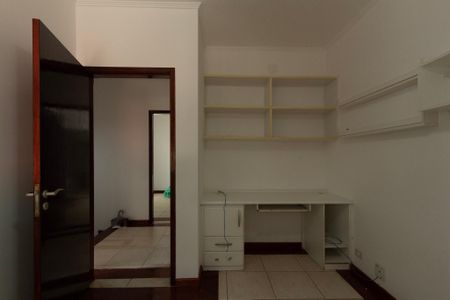 Casa para alugar com 114m², 3 quartos e 3 vagasQuarto 2