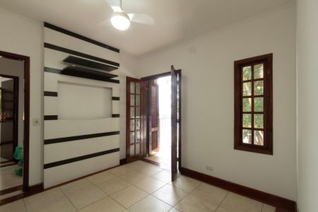 Casa para alugar com 114m², 3 quartos e 3 vagasSuíte