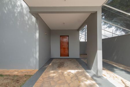 Casa para alugar com 114m², 3 quartos e 3 vagasGaragem / Entrada