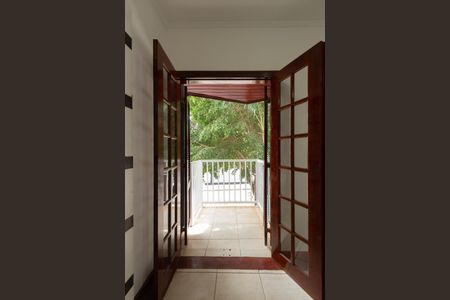 Casa para alugar com 114m², 3 quartos e 3 vagasVaranda Suíte