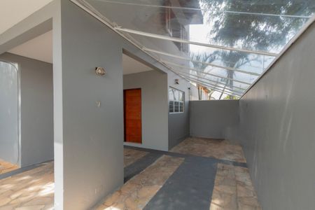 Casa para alugar com 114m², 3 quartos e 3 vagasGaragem / Entrada