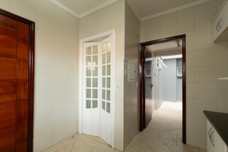 Casa para alugar com 114m², 3 quartos e 3 vagasCozinha