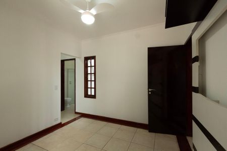 Casa para alugar com 114m², 3 quartos e 3 vagasSuíte