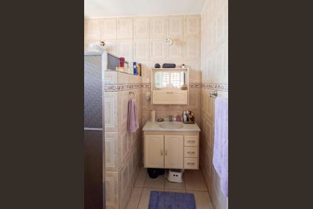 Casa à venda com 253m², 5 quartos e 4 vagas Casa à venda com 253m², 5 quartos e 4 vagasBanheiro da Suíte 3