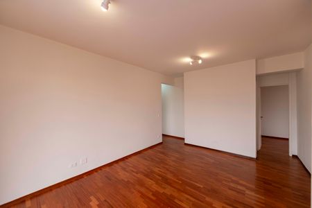 Sala de apartamento à venda com 3 quartos, 75m² em Alphaville Industrial, Barueri