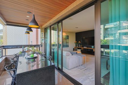 Apartamento à venda com 220m², 4 quartos e 3 vagasVaranda da Sala