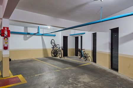 Apartamento à venda com 220m², 4 quartos e 3 vagasÁrea comum