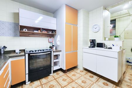 Apartamento à venda com 132m², 3 quartos e 1 vagaCozinha