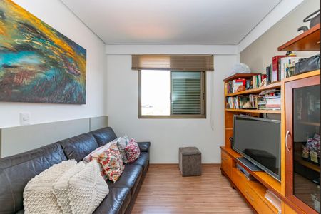 Apartamento à venda com 109m², 3 quartos e 3 vagasQuarto 2
