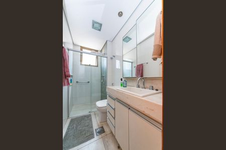 Apartamento à venda com 109m², 3 quartos e 3 vagasBanheiro Social