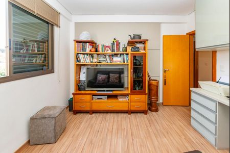 Apartamento à venda com 109m², 3 quartos e 3 vagasQuarto 2