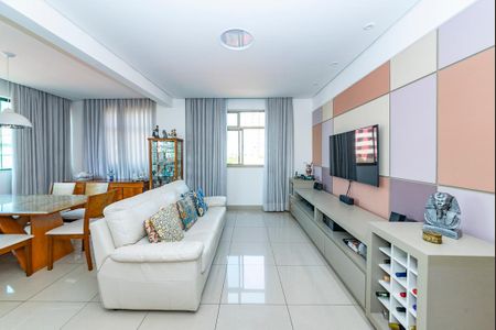 Sala de apartamento à venda com 3 quartos, 109m² em Coração Eucarístico, Belo Horizonte