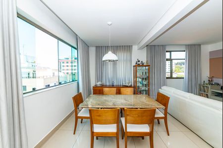 Apartamento à venda com 109m², 3 quartos e 3 vagasSala