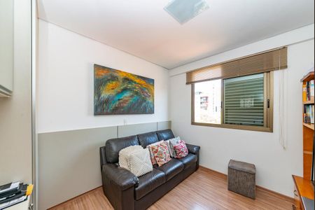 Apartamento à venda com 109m², 3 quartos e 3 vagasQuarto 2