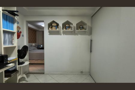 Apartamento à venda com 91m², 3 quartos e 2 vagas Apartamento à venda com 91m², 3 quartos e 2 vagasCloset da Suíte