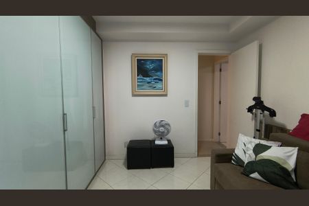 Apartamento à venda com 91m², 3 quartos e 2 vagas Apartamento à venda com 91m², 3 quartos e 2 vagasQuarto