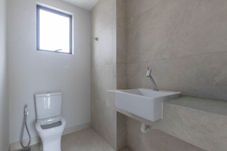 Apartamento à venda com 135m², 2 quartos e 2 vagasBanheiro Social